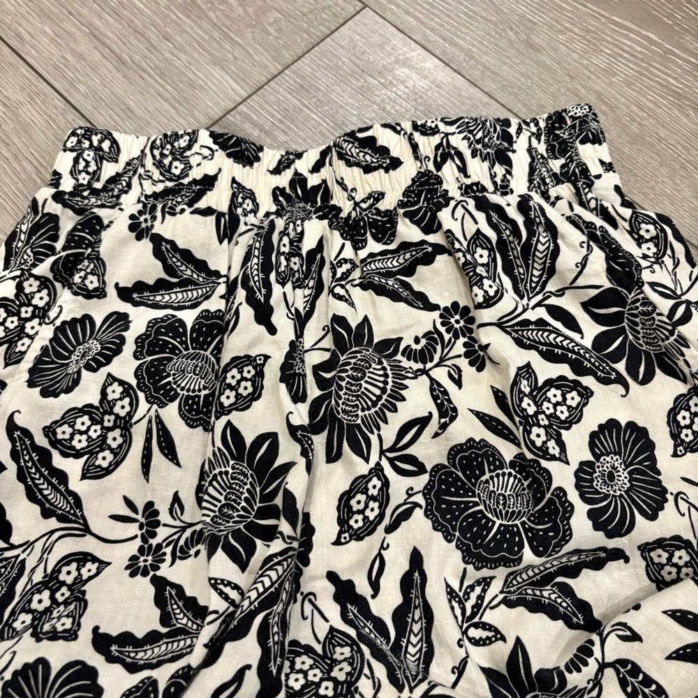 Panama Jack Black & White Floral Linen Blend Wide Leg Pants Size Small - Picture 3 of 7